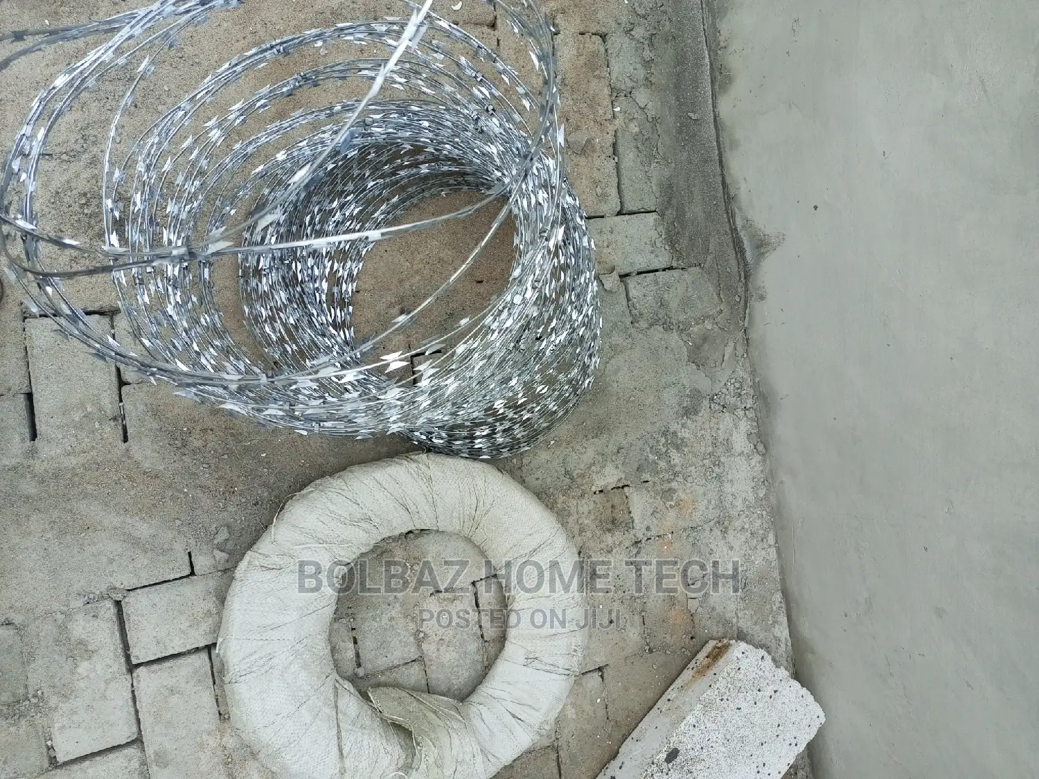 Barb Wire; American Concertina