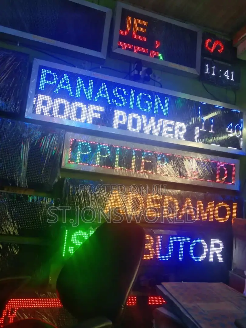 Led Digital Scrolling Signage