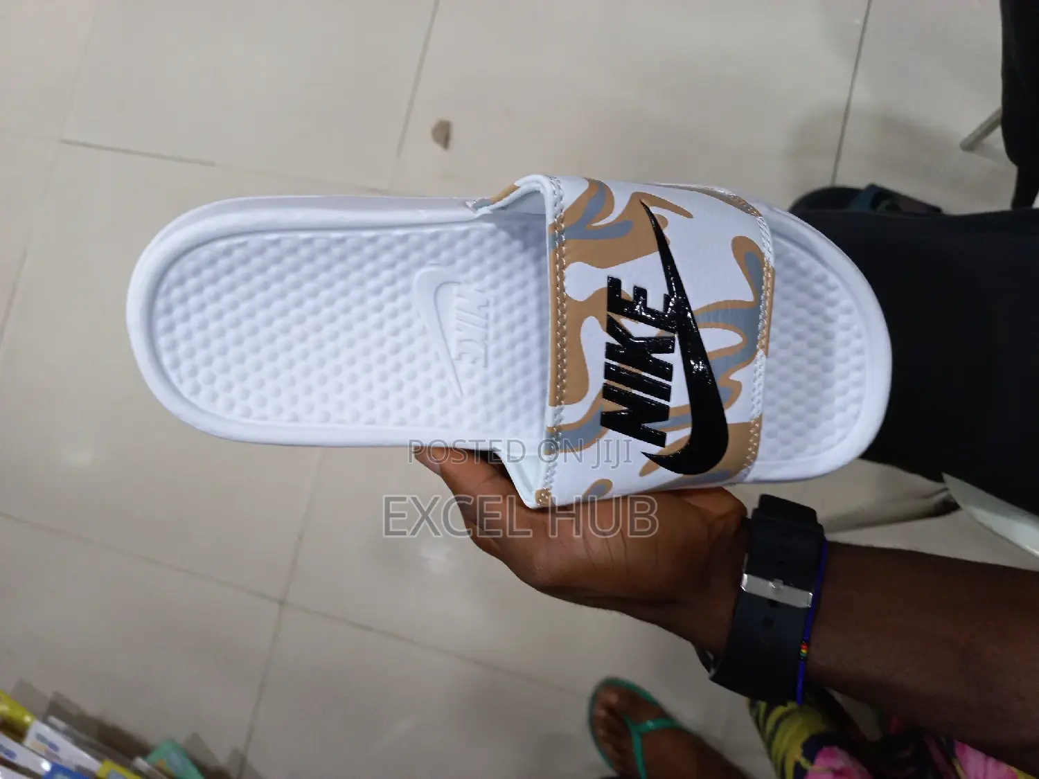 Nike Slipper