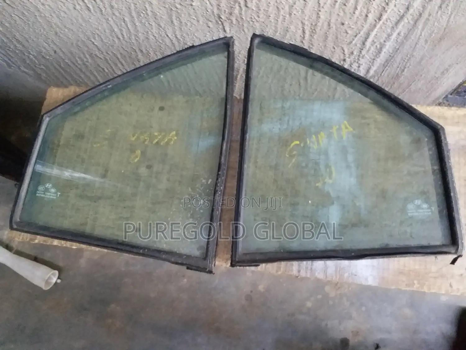 Vent Glass for Hyundai Sonata 2008