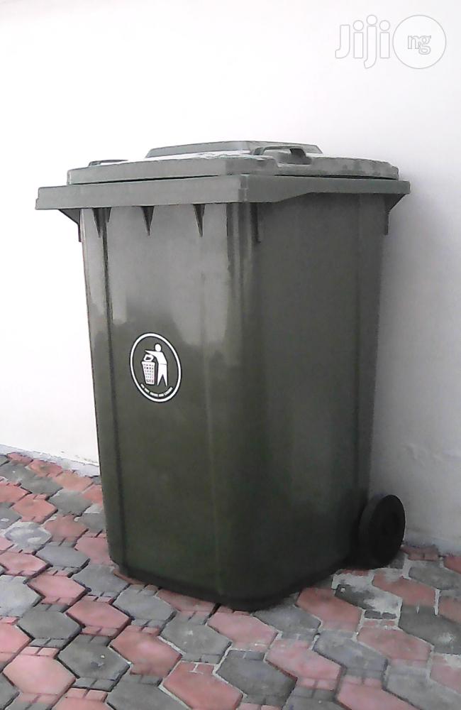 360 Litre Waste Bin With Two Wheels Cover * Free Delivery