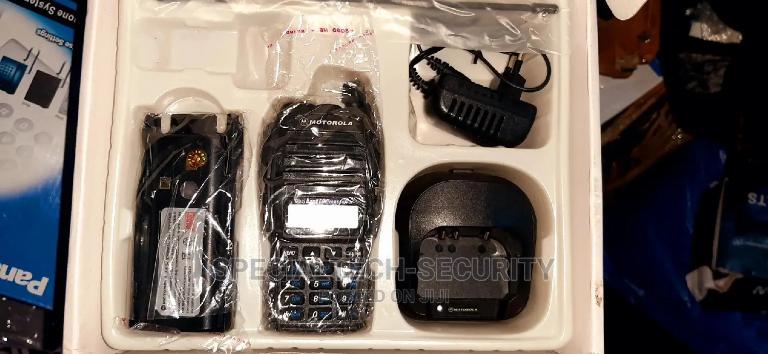 Motorola Walkie Talkie Gp399