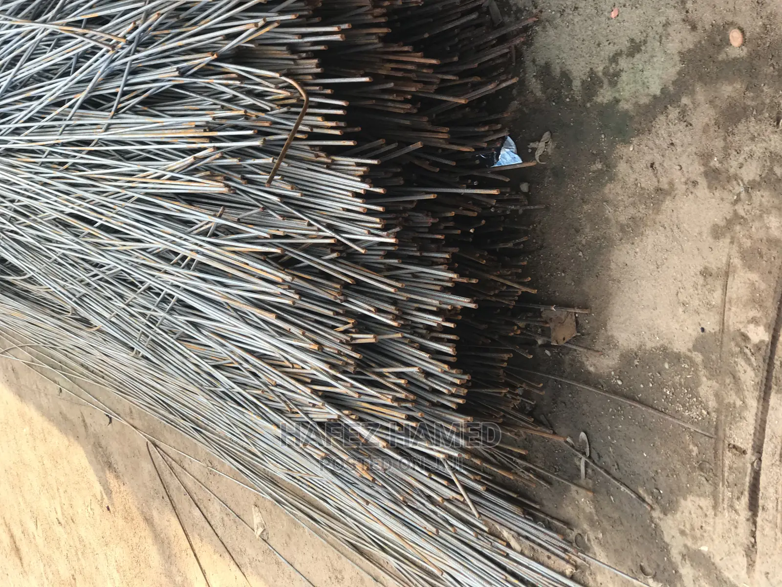 We Sell Quality Iron Rods and Chainlink Bounding Wire BRC