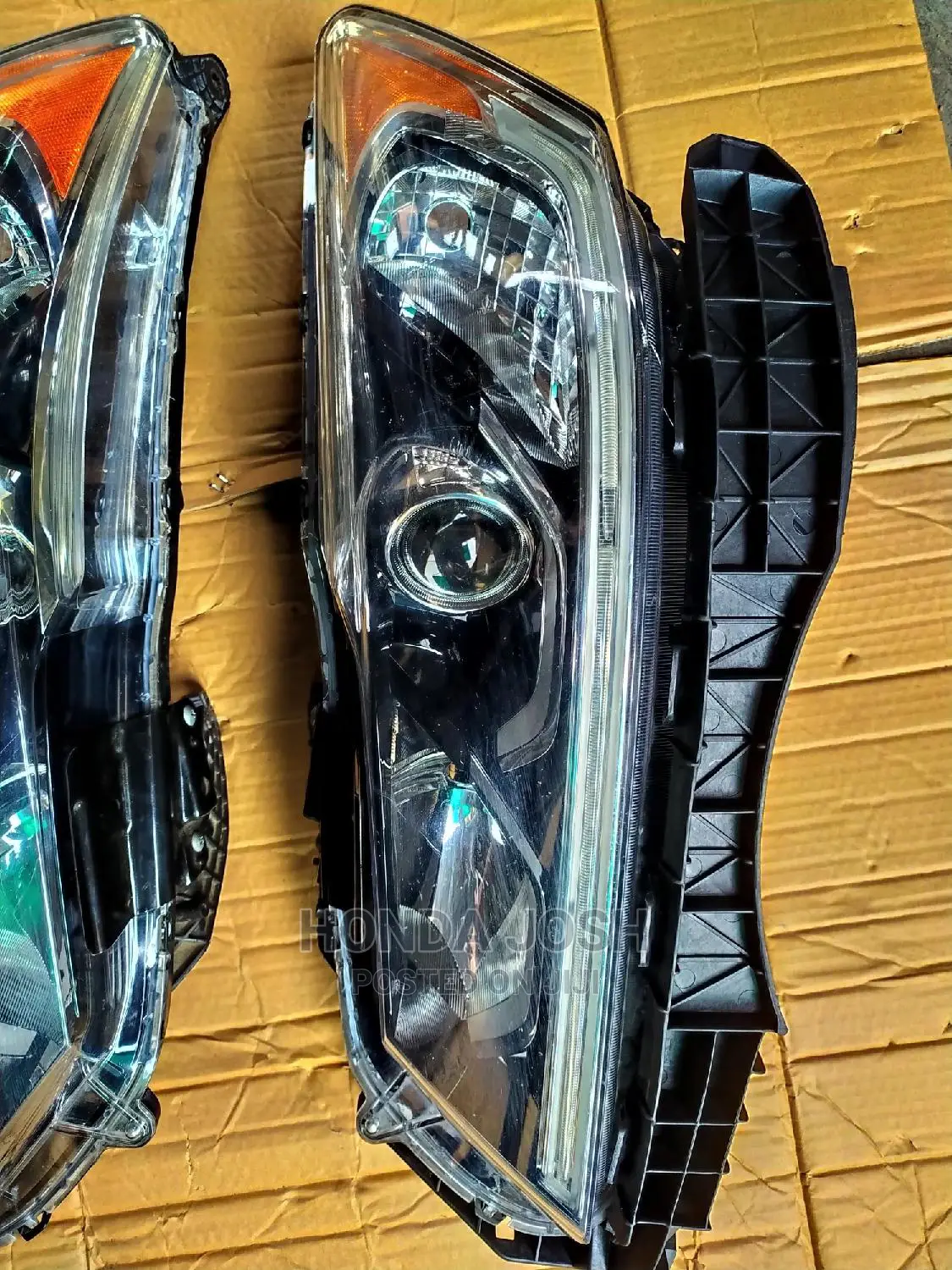Headlight 2016/2017 Honda Accord(Daylights Tested)