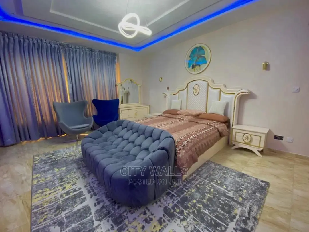 Tastfuly Furnished 4 Terrace