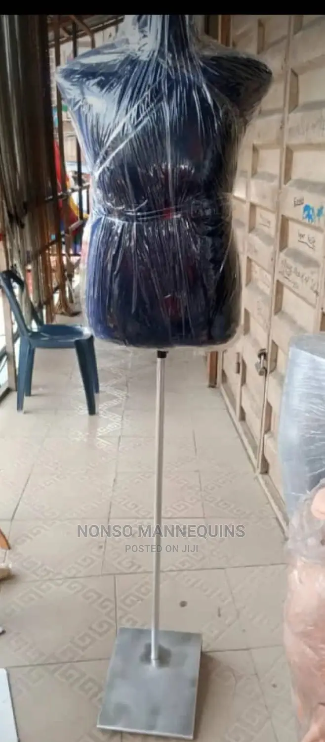 Partially Pinnable Male Dressform