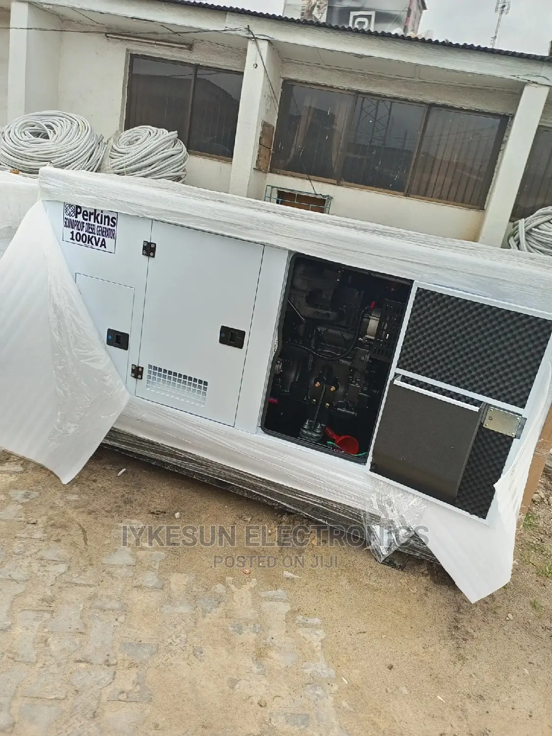 100kva Perkins Soundproof Diesel Generator 100%Copper