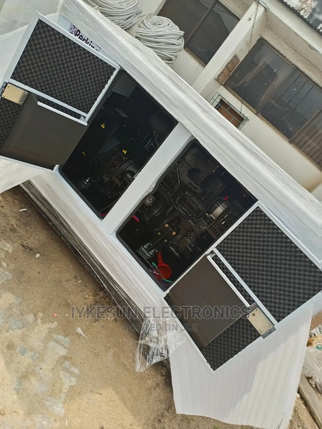 100kva Perkins Soundproof Diesel Generator 100%Copper