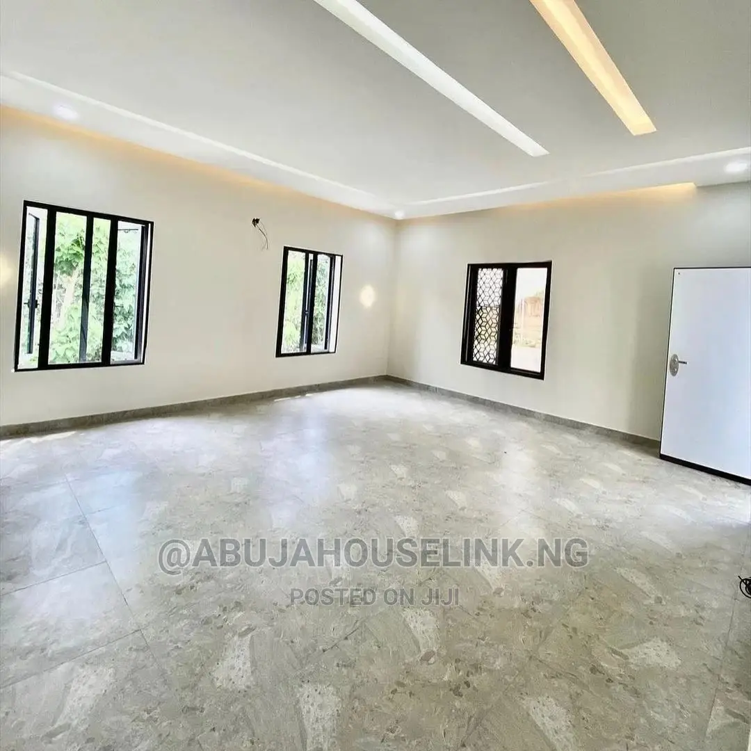 Furnished 4bdrm Duplex in Asokoro for sale