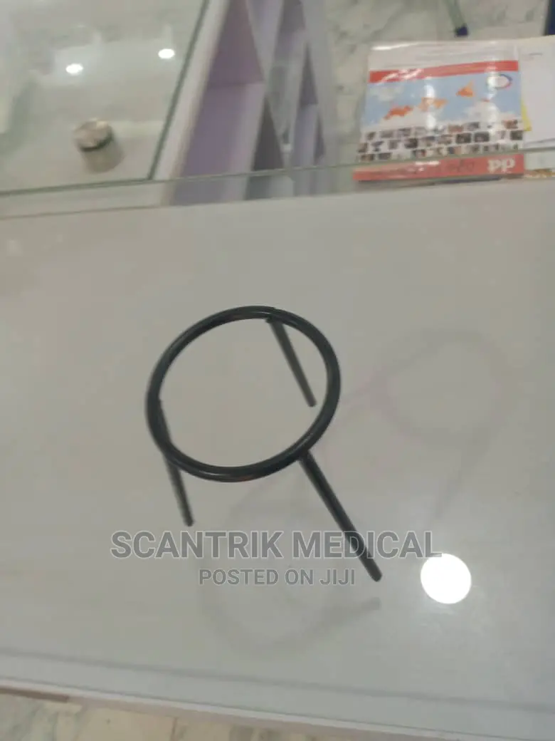 Custom Iron Medical Laboratory Tripod Stand