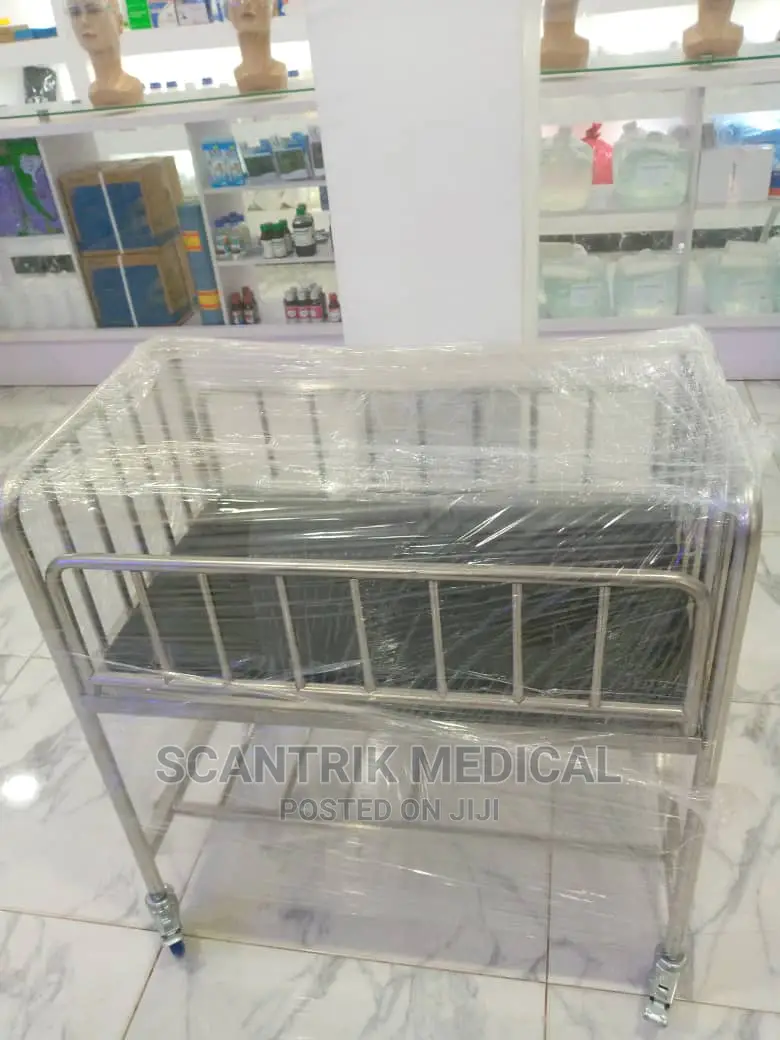 New Design Multi-Purposes Baby Cot