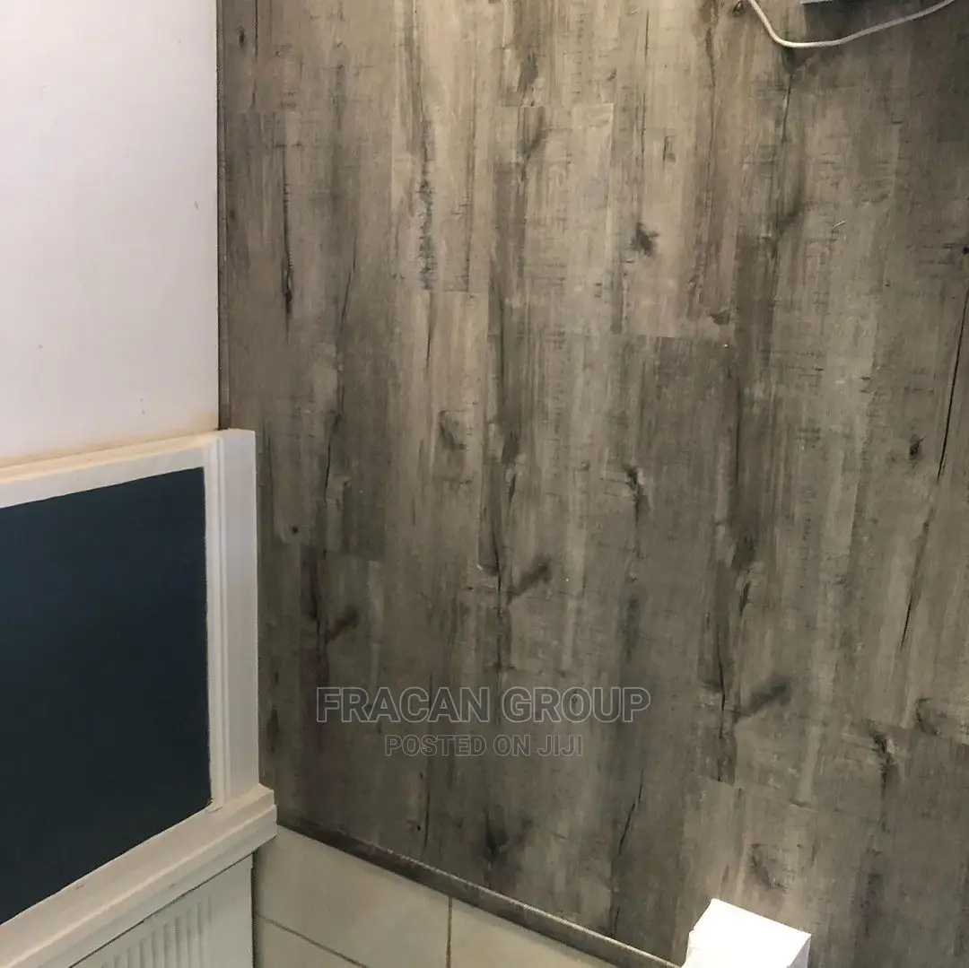 Vinyl Flooring Available. Free Installation