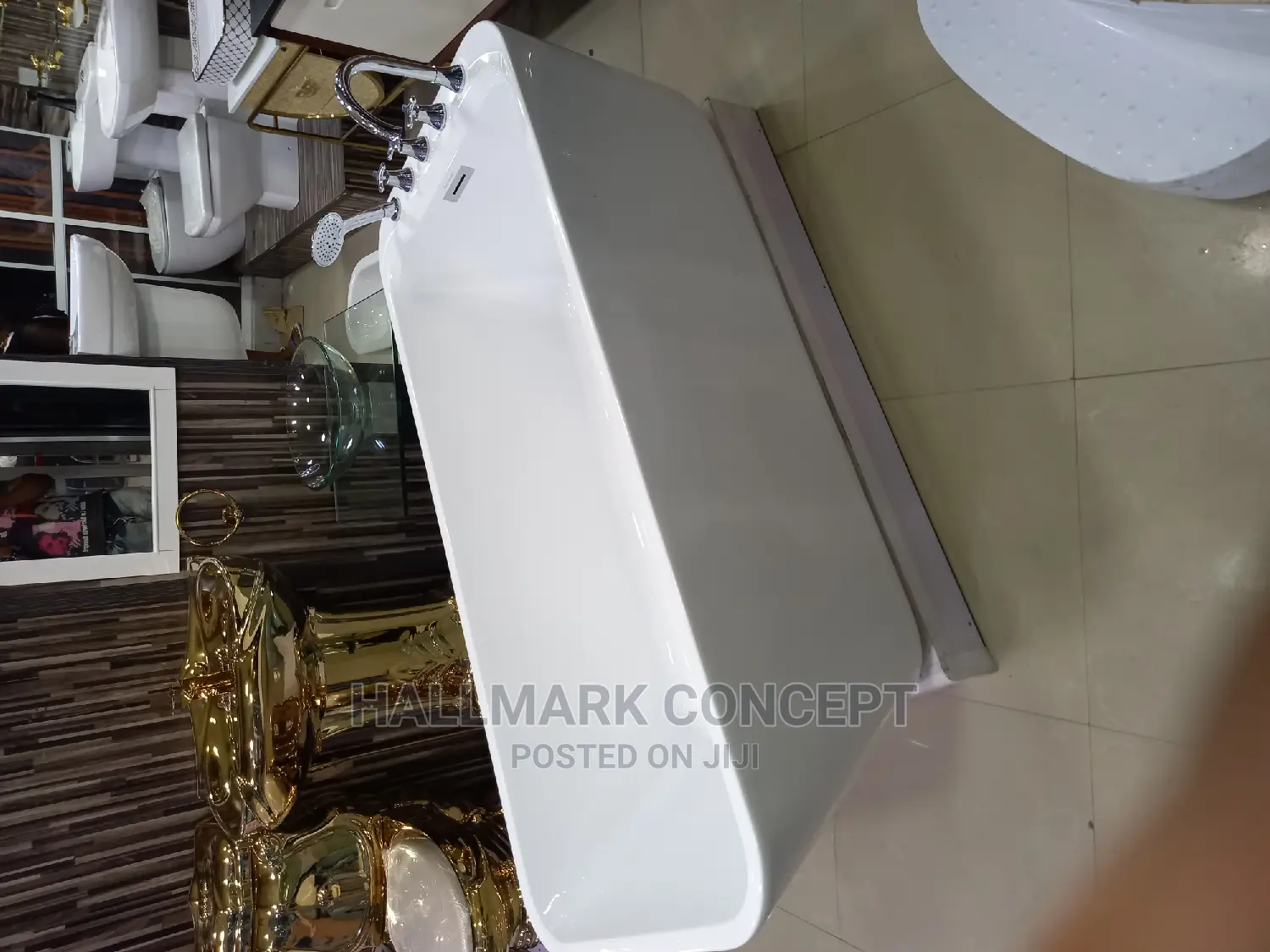 Ideal Standard Bath Tub.