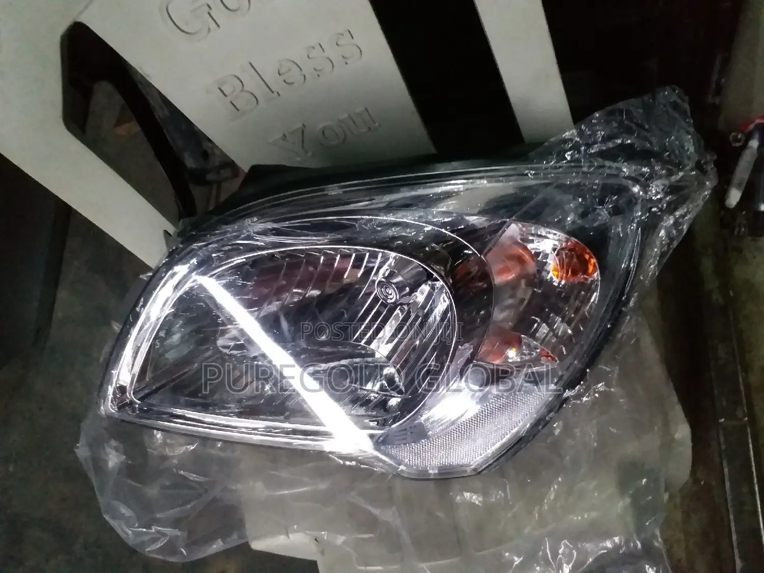 Kia Sportage 2009 Model Headlamp