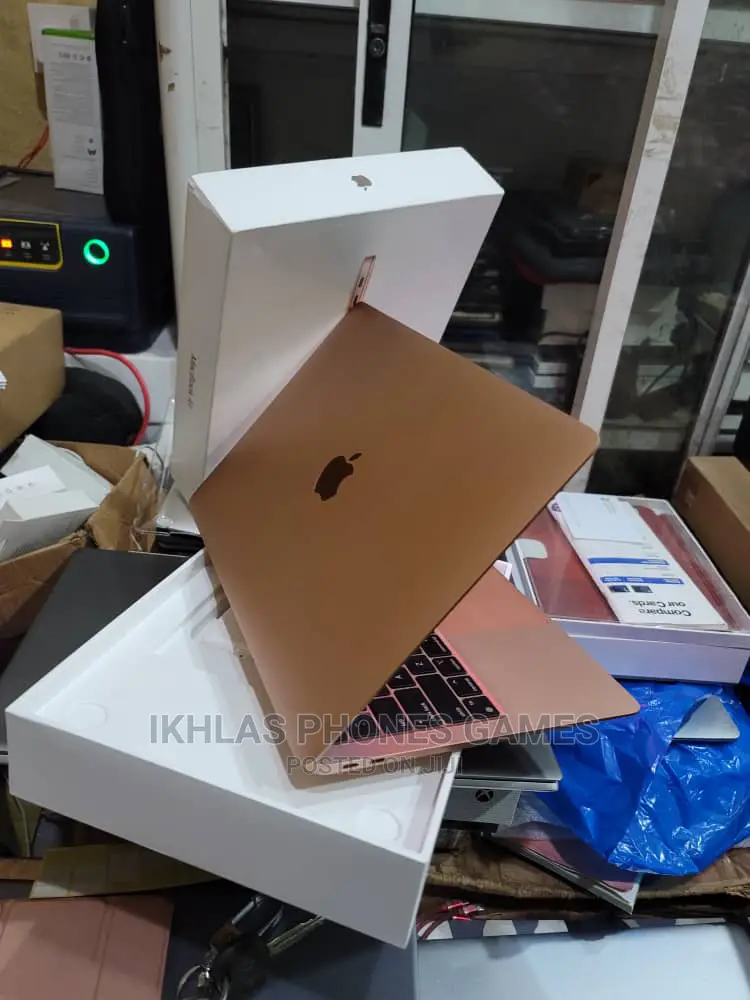 New Laptop Apple MacBook Air 2020 M1 8GB Apple M1 512GB
