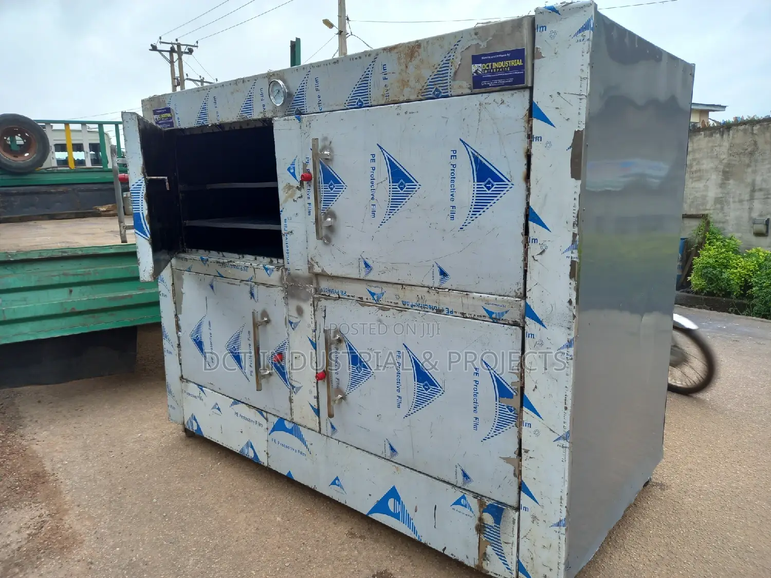 200 Loaves Capacity Bread Oven (Gas Fired)