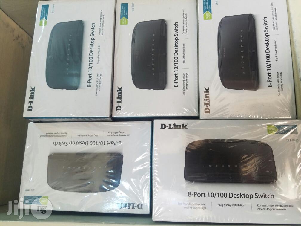 Dlink 8 Port Switch (DES-1008D)
