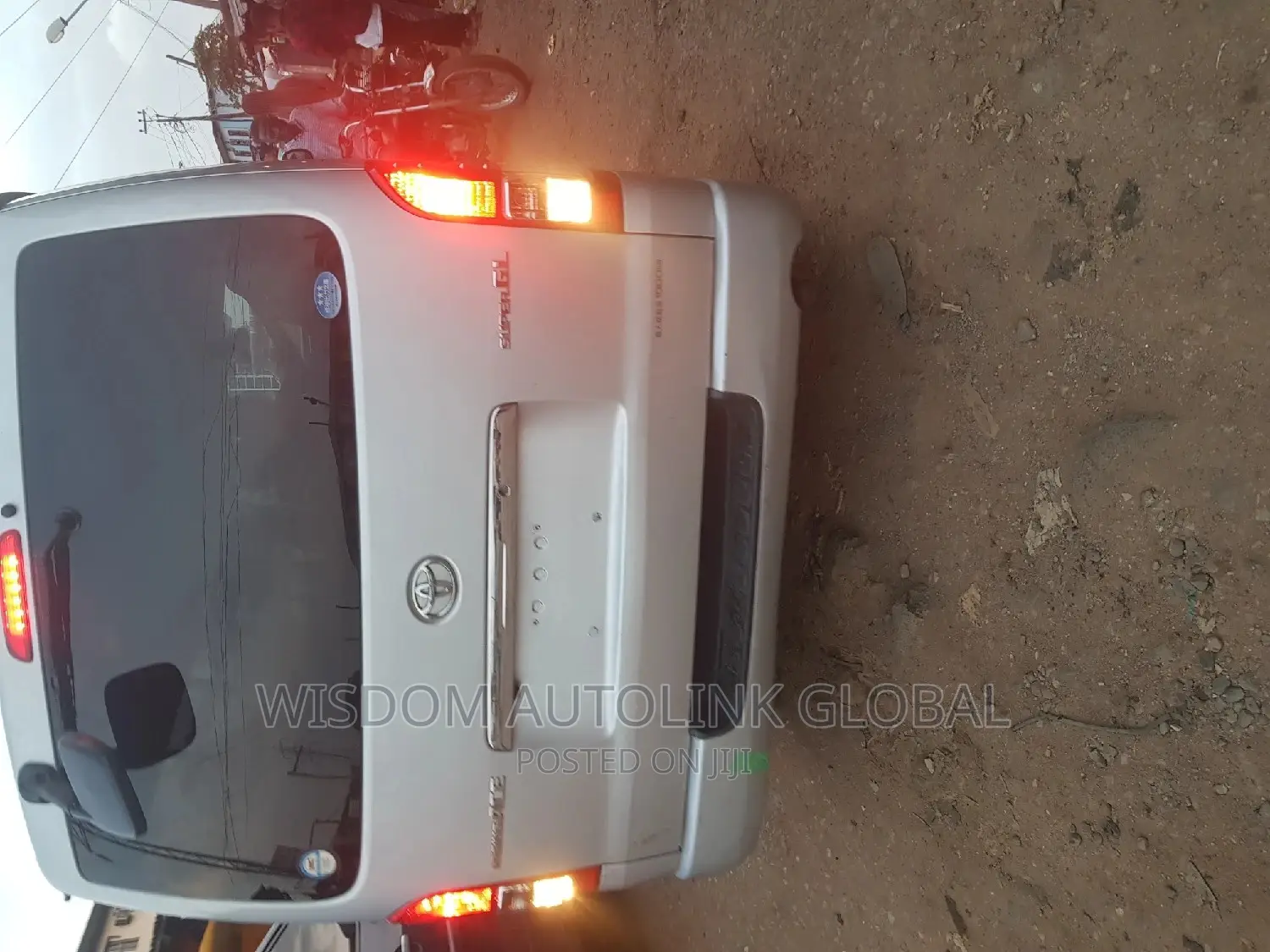 Upgrade for Toyota Hiace (Hummer Bus) to 2015 Model