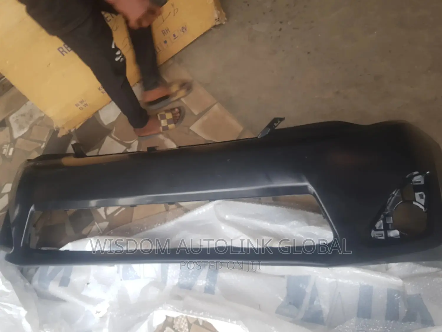 Front Bumper For Toyota Camry 2012,2013 Model L.E