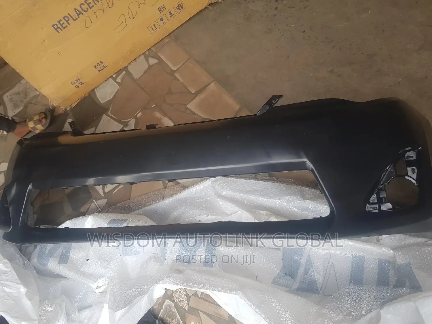 Front Bumper For Toyota Camry 2012,2013 Model L.E