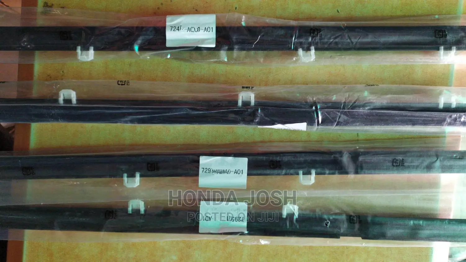 Door Crome Window Rubber for 2003 -2006 Honda Accord