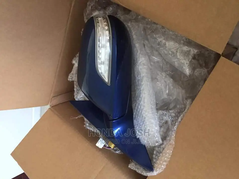 Side Mirror 2008- 2012 Model Honda Accord (With Lights)