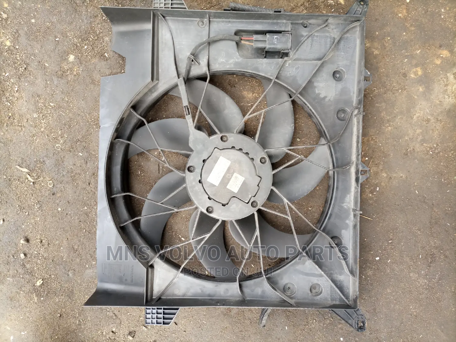 2007-010 Volvo Xc90 Engine Fan