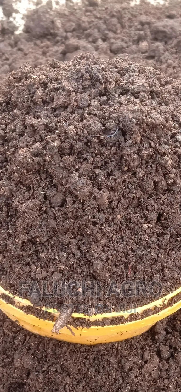 Organic Vermicompost Fertilizer Manure (One Custard Paint).