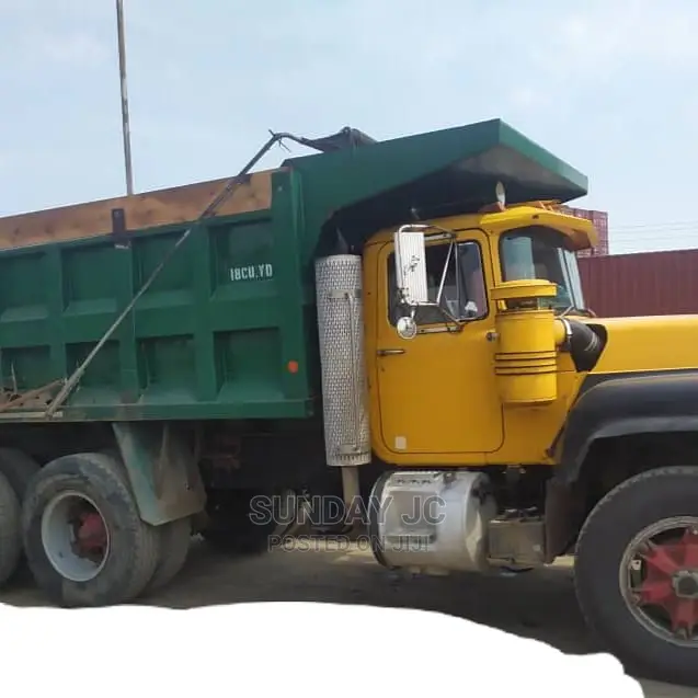 New Arrival R Model Mack Ten Tyres Dump Truck 24valve Engine
