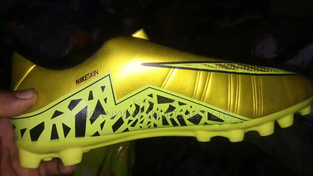 Nike Herpervenon Boot
