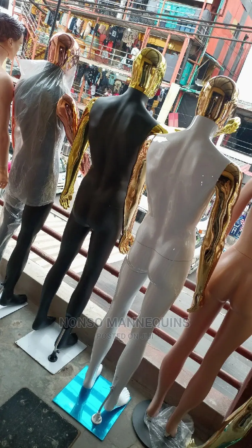 Very High Quality Male Colourful Display Mannequins