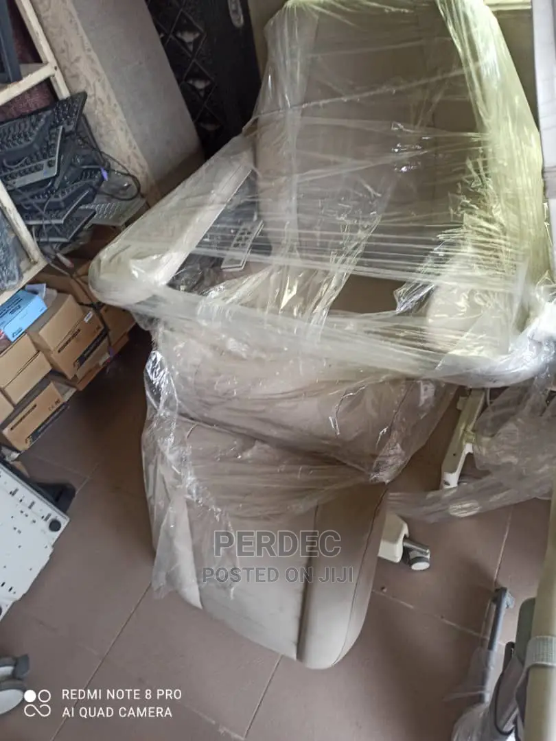 Electric Dialysis Chair