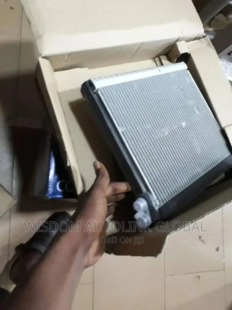 Evaporator for Toyota Camry, Corolla, Es350, Avensis, Avalon