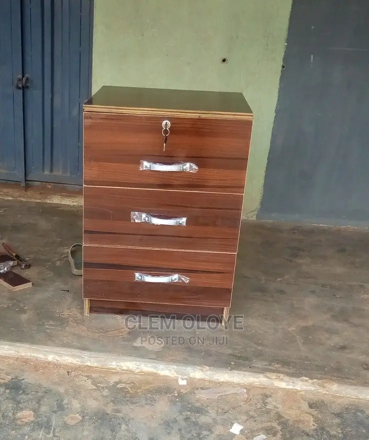 2ft 3drawer Locker