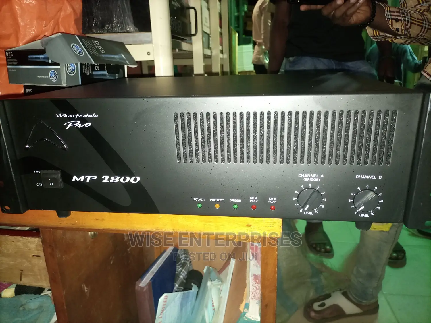 Wharfedale Pro 2800