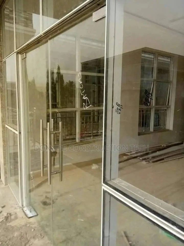 Cutting Wall Glass Doors