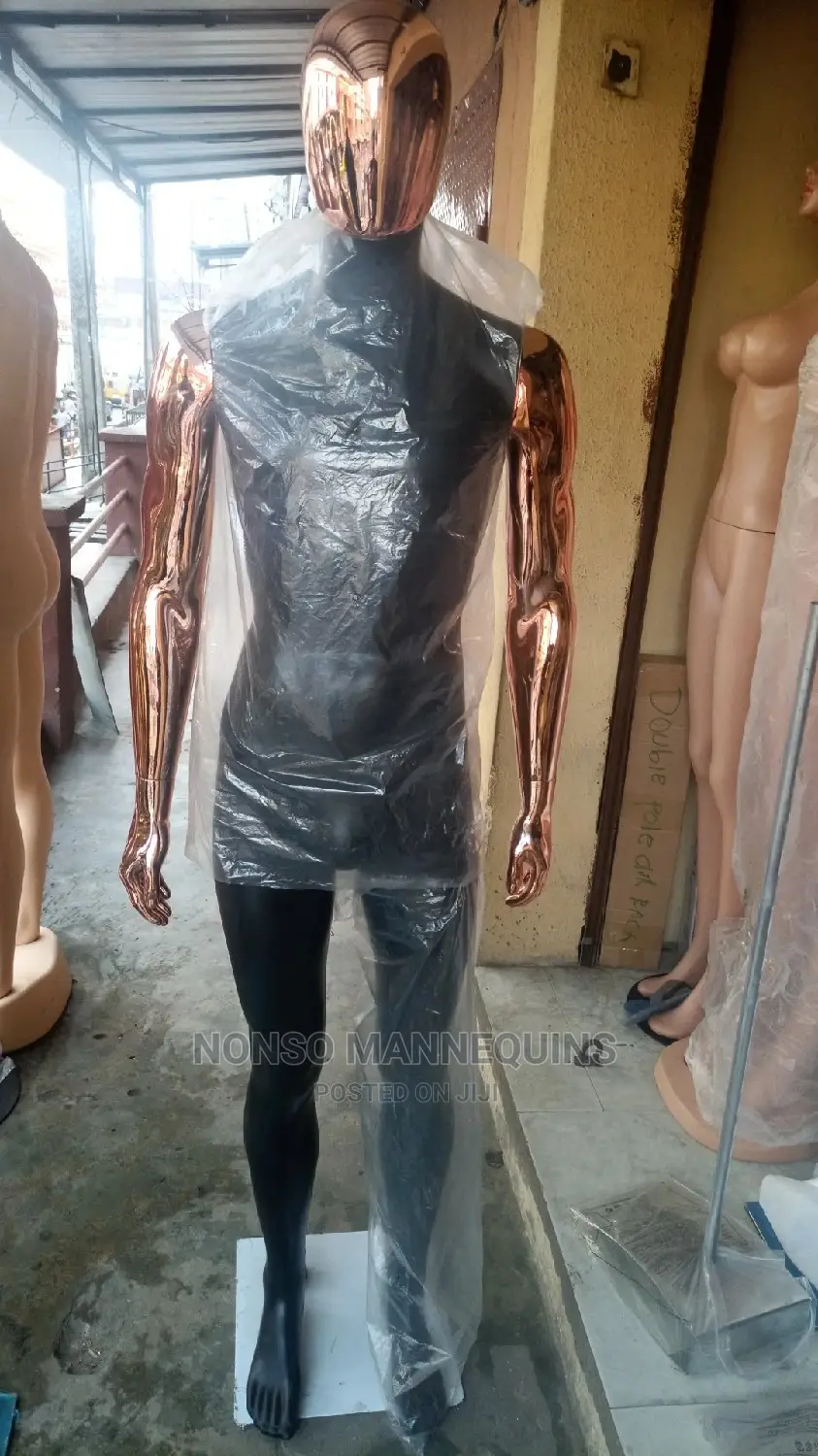Black And Bronze Male Full Body Faceless Mannequin