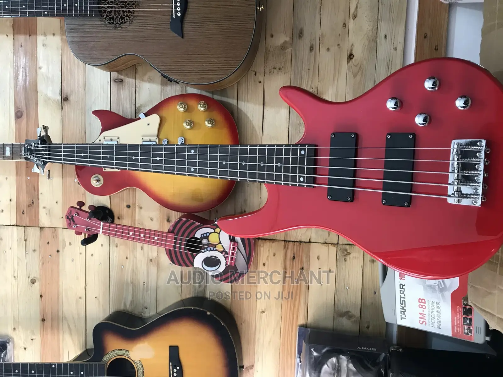 Professional 5 Strings Bass Guitar