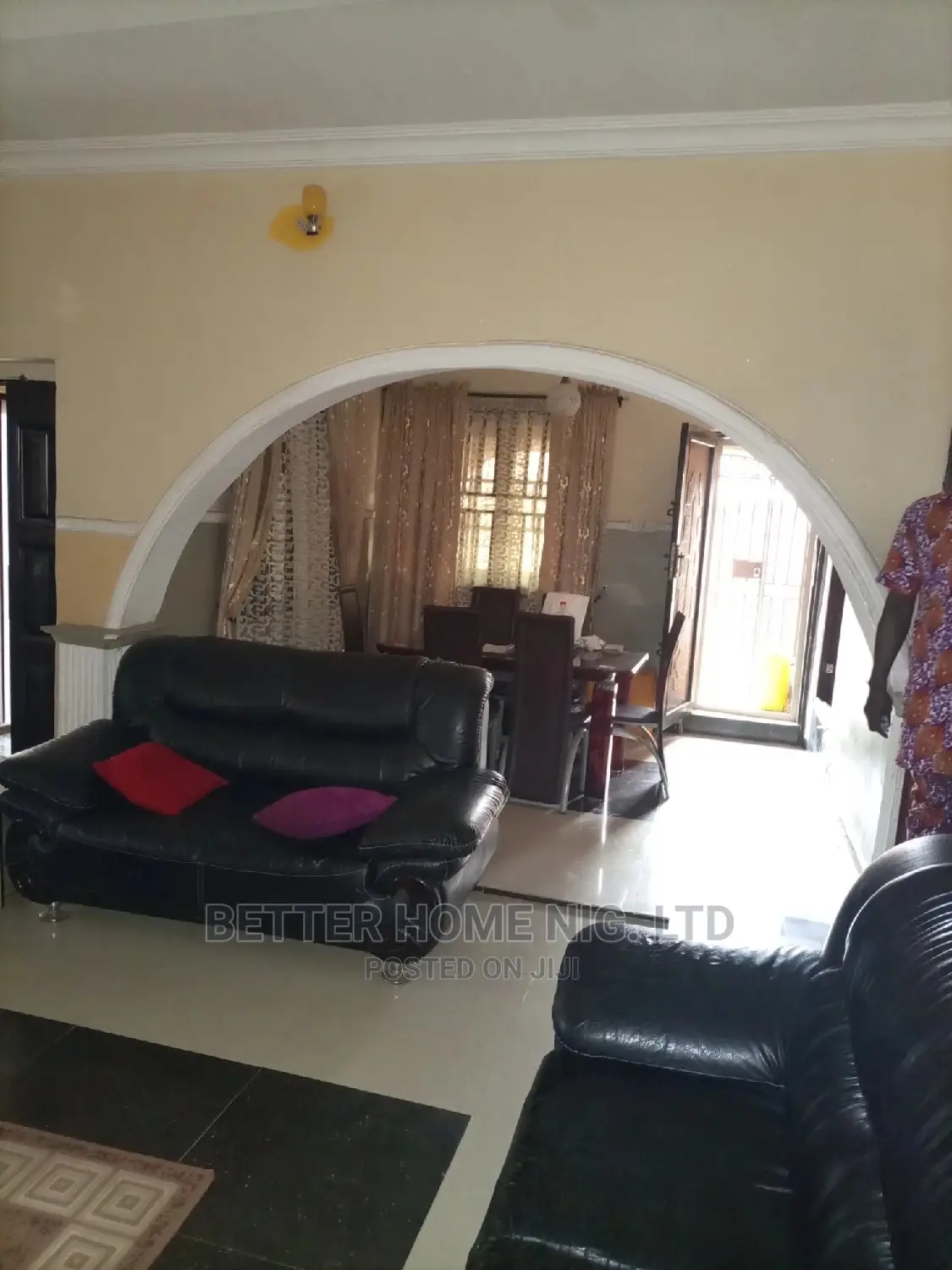 Furnished 4bdrm Bungalow in Peace Estate, Oluyole for sale