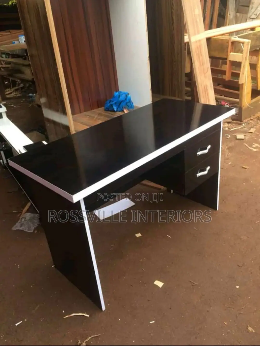 Ceo Office Desk – Premium Quality Wooden Table 1.2m