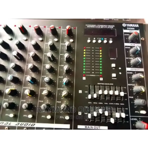 Professional 8 Channels Powered Mixer With Usb