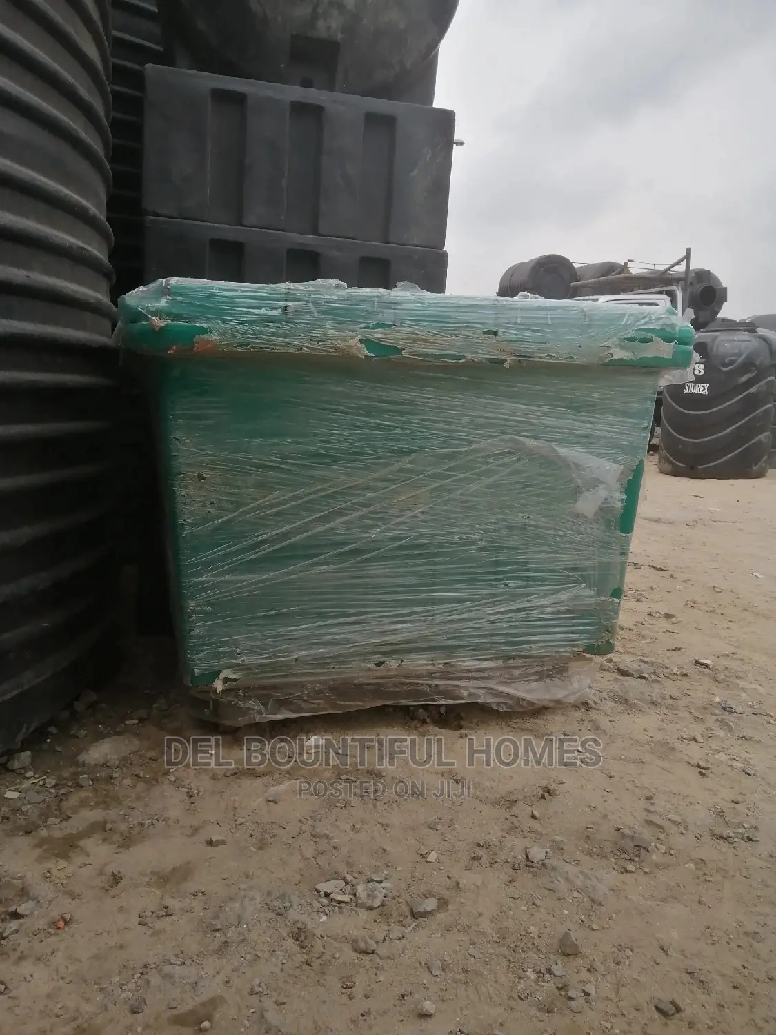 660lits Four Wheel Movable Waste Bin