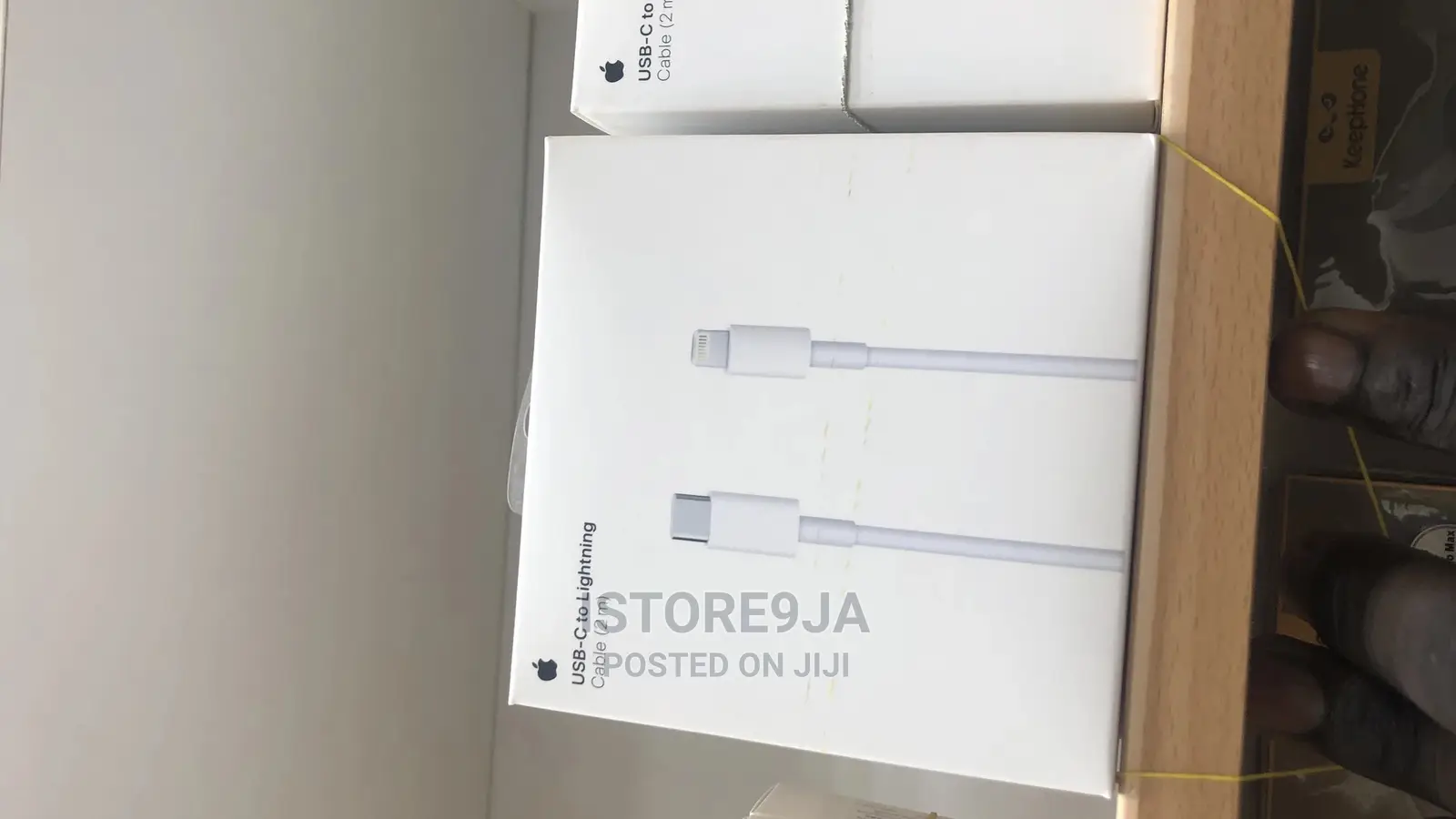 Apple Usb-C to Lighting Cable (2m)