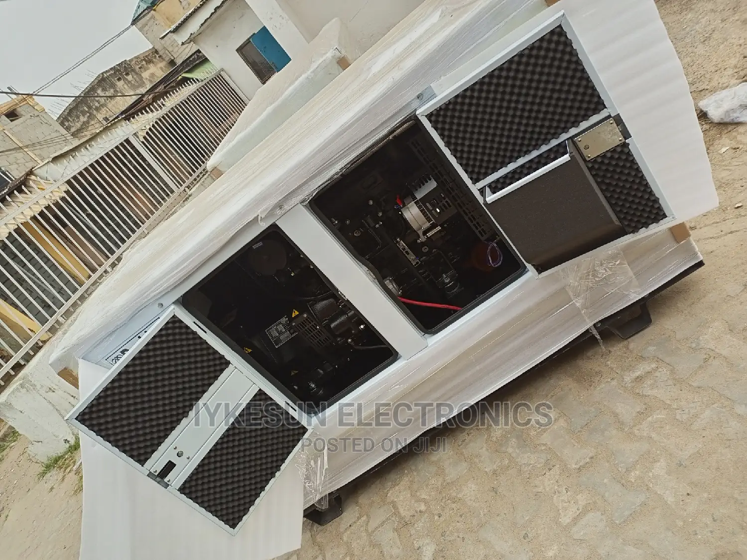 45KVA Perkins Soundproof Diesel Generator 100%Copper