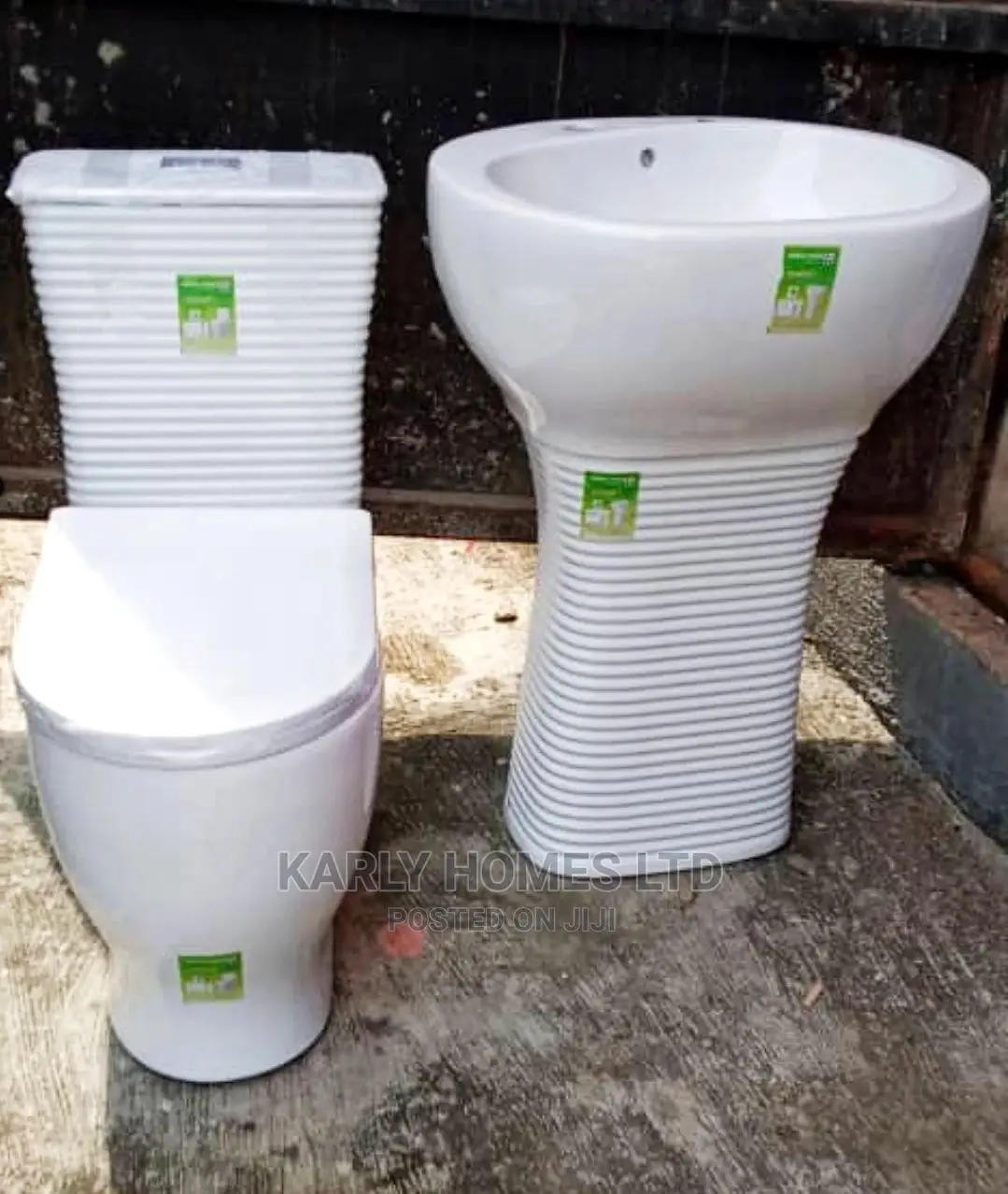 England Executive Water Closets 101d