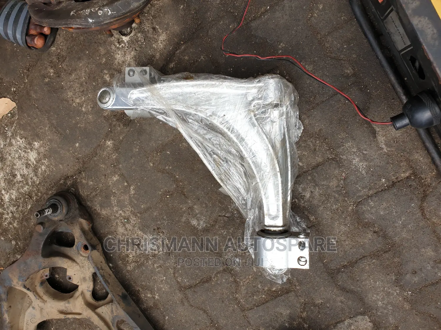 Lower Arm Chevrolet Malleable 2008 2009 2010 Model