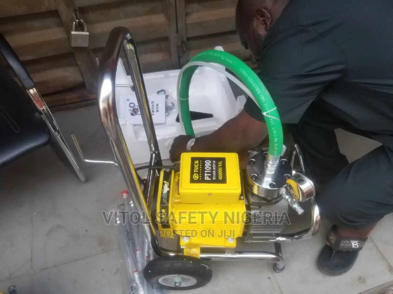 High Pressure Airless Paint Spray Machine