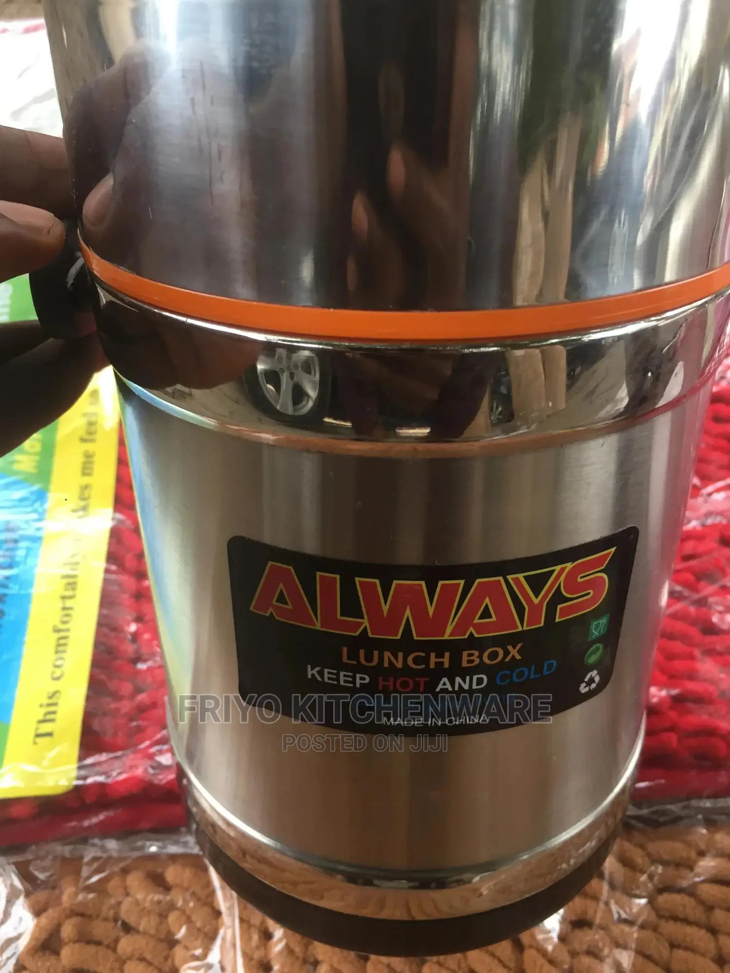 Food Flask With Guarranty