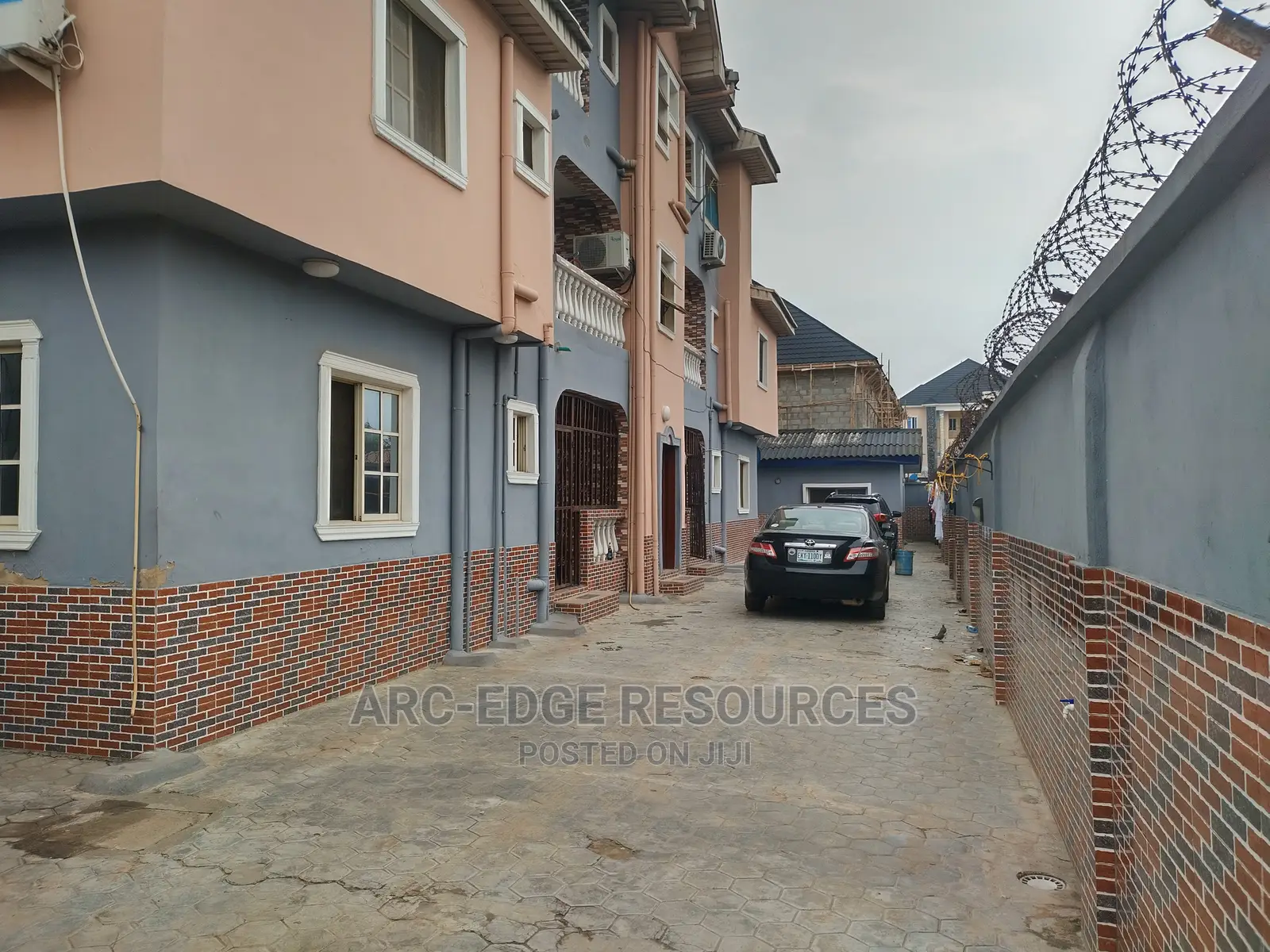 3bdrm Block of Flats in Ago Palace for Sale