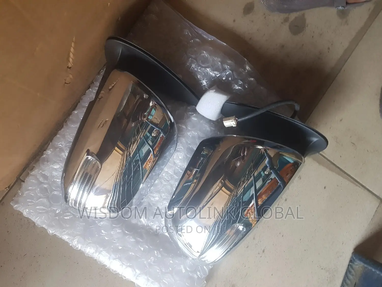 Side Mirrors For Toyota Hilux 2010 To 2014 With Trafficator